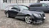 2011 Mercedes Benz E 200