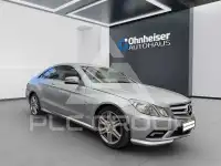 2011 Mercedes Benz E 200