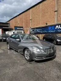 2011 Mercedes Benz E 200
