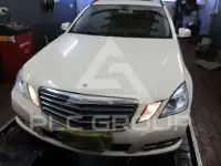 2011 Mercedes Benz E 200