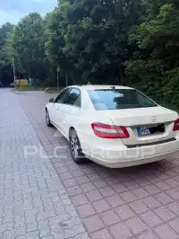 2011 Mercedes Benz E 200