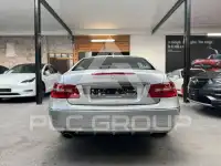 2011 Mercedes Benz E 200