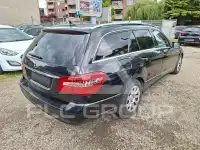 2011 Mercedes Benz E 200