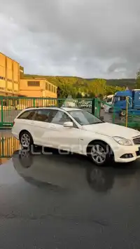2011 Mercedes Benz C 200