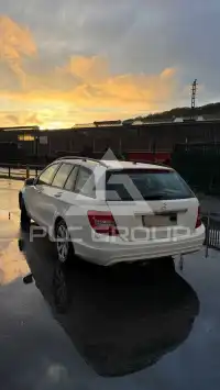 2011 Mercedes Benz C 200