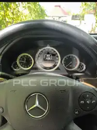 2011 Mercedes Benz E 220