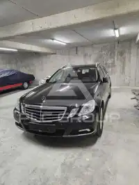 2011 Mercedes Benz E 220