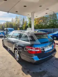2011 Mercedes Benz E 220