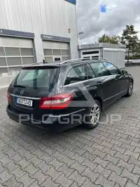 2011 Mercedes Benz E 220