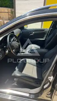 2011 Mercedes Benz E 220