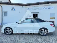 2011 Mercedes Benz E 220