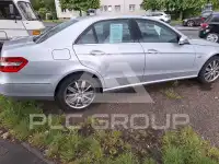 2011 Mercedes Benz E 220
