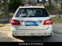2011 Mercedes Benz E 220