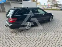 2011 Mercedes Benz E 220