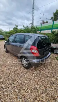 2011 Mercedes Benz A 160