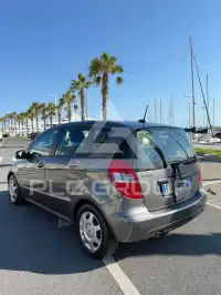 2011 Mercedes Benz A 160