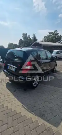 2011 Mercedes Benz A 160