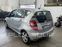2011 Mercedes Benz A 160
