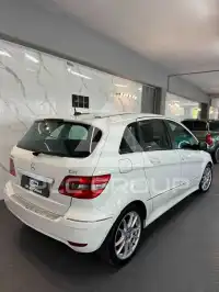 2011 Mercedes Benz B 180