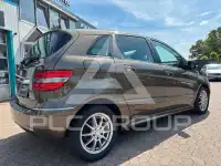 2011 Mercedes Benz B 180