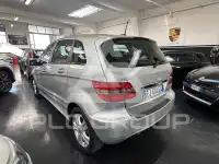 2011 Mercedes Benz B 180