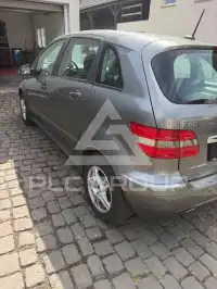 2011 Mercedes Benz B 180
