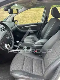 2011 Mercedes Benz B 180