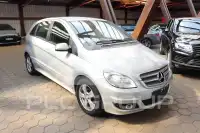 2011 Mercedes Benz B 180