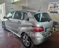 2011 Mercedes Benz B 180