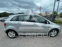 2011 Mercedes Benz B 180