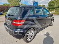 2011 Mercedes Benz B 180