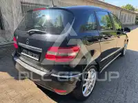 2011 Mercedes Benz B 180