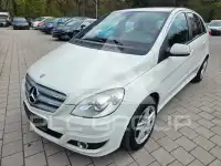 2011 Mercedes Benz B 180