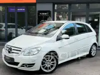 2011 Mercedes Benz B 180