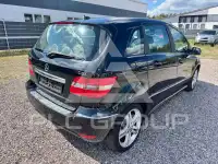 2011 Mercedes Benz B 180