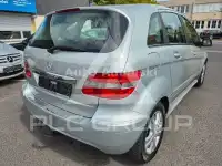 2011 Mercedes Benz B 180
