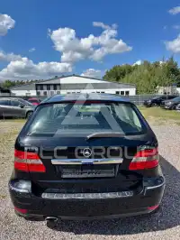 2011 Mercedes Benz B 180