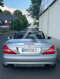 2011 Mercedes Benz SL 300