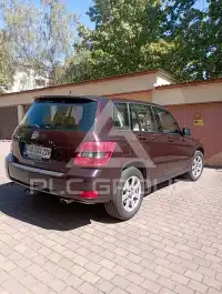 2011 Mercedes Benz GLK 200