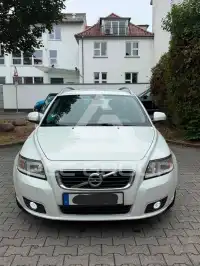 2011 Volvo V50