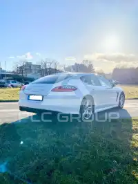 2011 Porsche Panamera