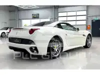 2011 Ferrari CALIFORNIA