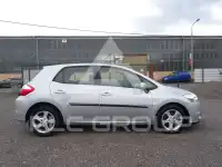 2011 Toyota AURIS