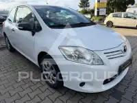 2011 Toyota AURIS