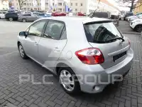 2011 Toyota AURIS
