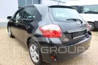 2011 Toyota AURIS