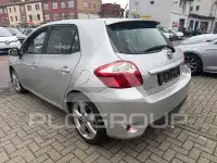 2011 Toyota AURIS