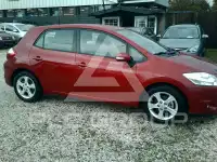 2011 Toyota AURIS