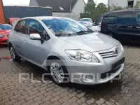 2011 Toyota AURIS