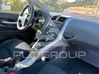 2011 Toyota AURIS